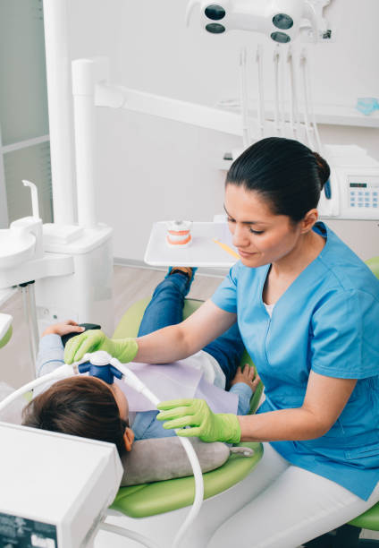 tratamientos que realiza un odontopediatra 