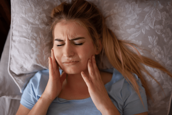 Aliviar dolor de mandíbula (ATM): Opciones