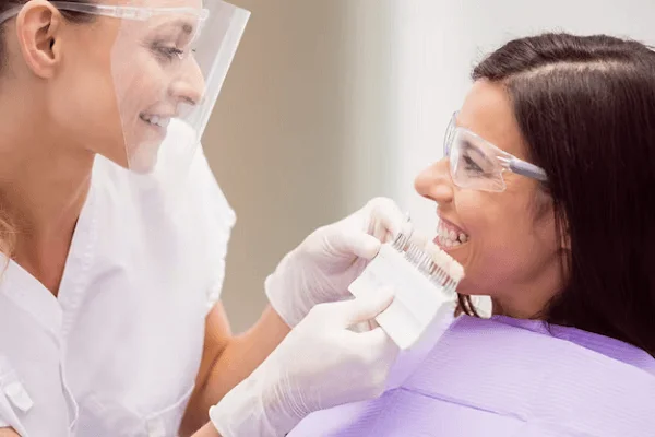Cómo son las carillas dentales