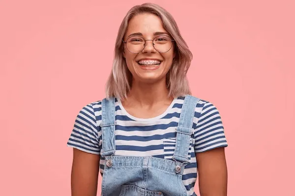 Guía completa sobre los Brackets Rosas