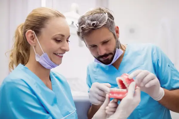 Conociendo las fases de un implante dental