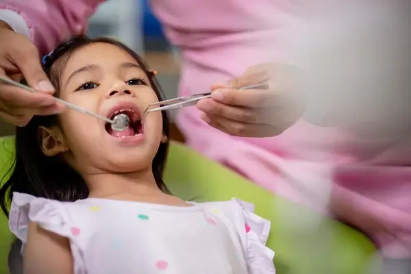 Cuidado de los dientes en niños
