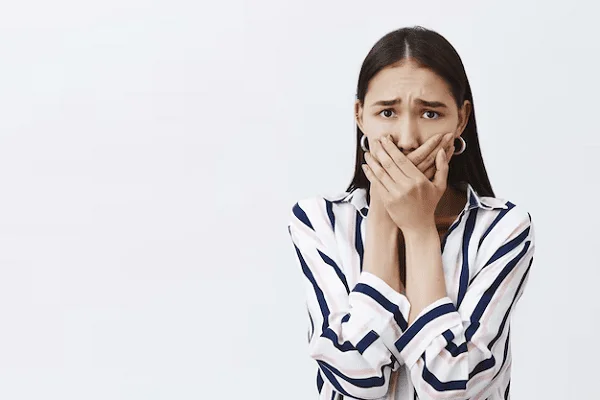 Golpes en los Dientes y las Encías Causas y Consecuencias