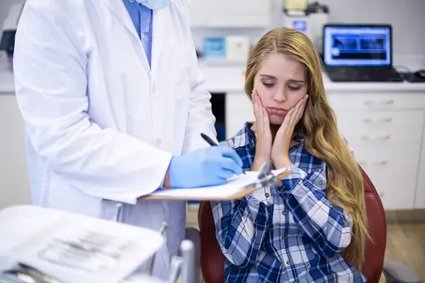 Recuperación después de una extracción dental
