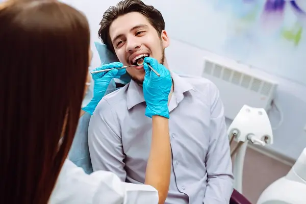 Todo sobre los dientes paletos