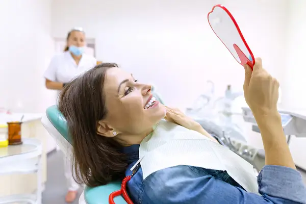 Transición de Empastes Dentales Antiguos a Empastes Blancos
