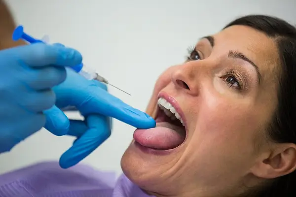 Uso de anestesia para extracción dental