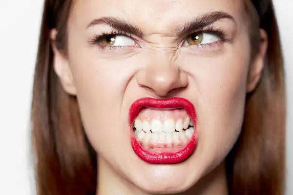 Consejos para evitar que sangren los dientes