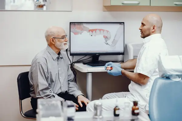 Encuentra los mejores dentistas para implantes cerca de ti