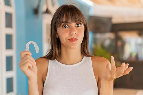 Tus dudas sobre invisalign resueltas por especialistas dentales